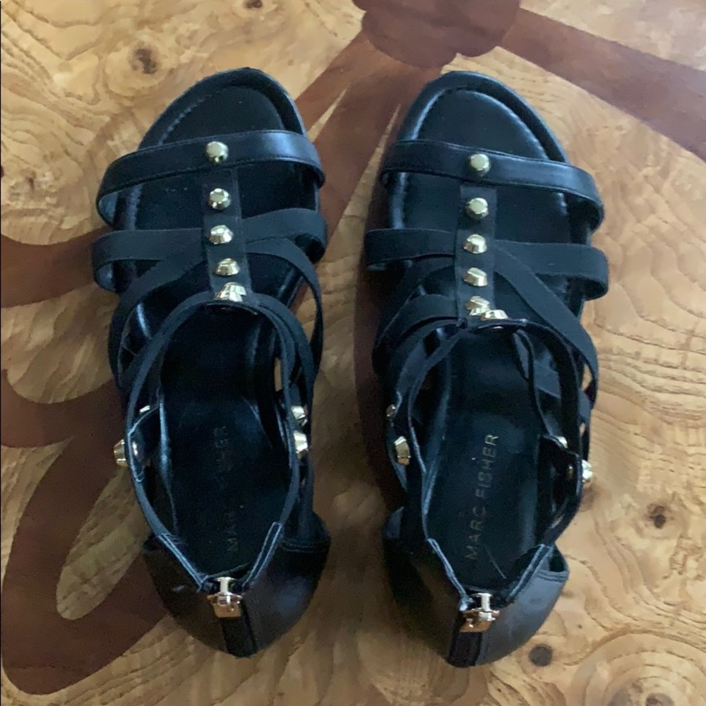 Gorgeous Marc fisher gladiator sandals 7 1/2
